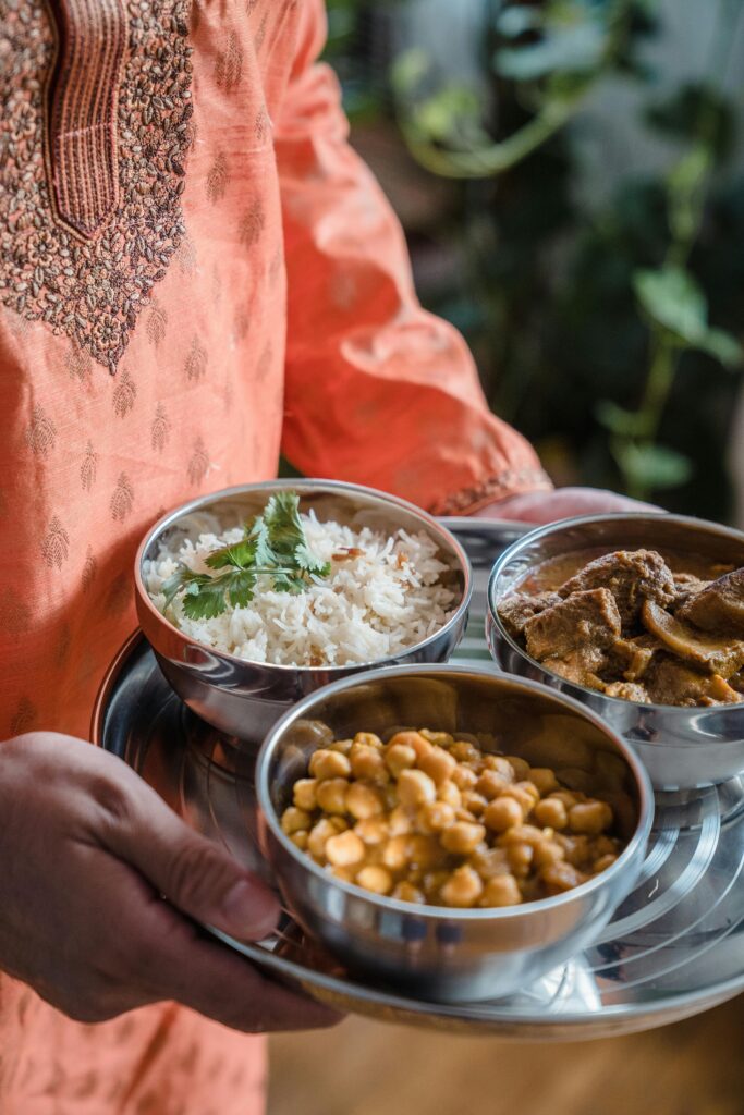 Balanced diet plan for weight loss (with Indian meals)